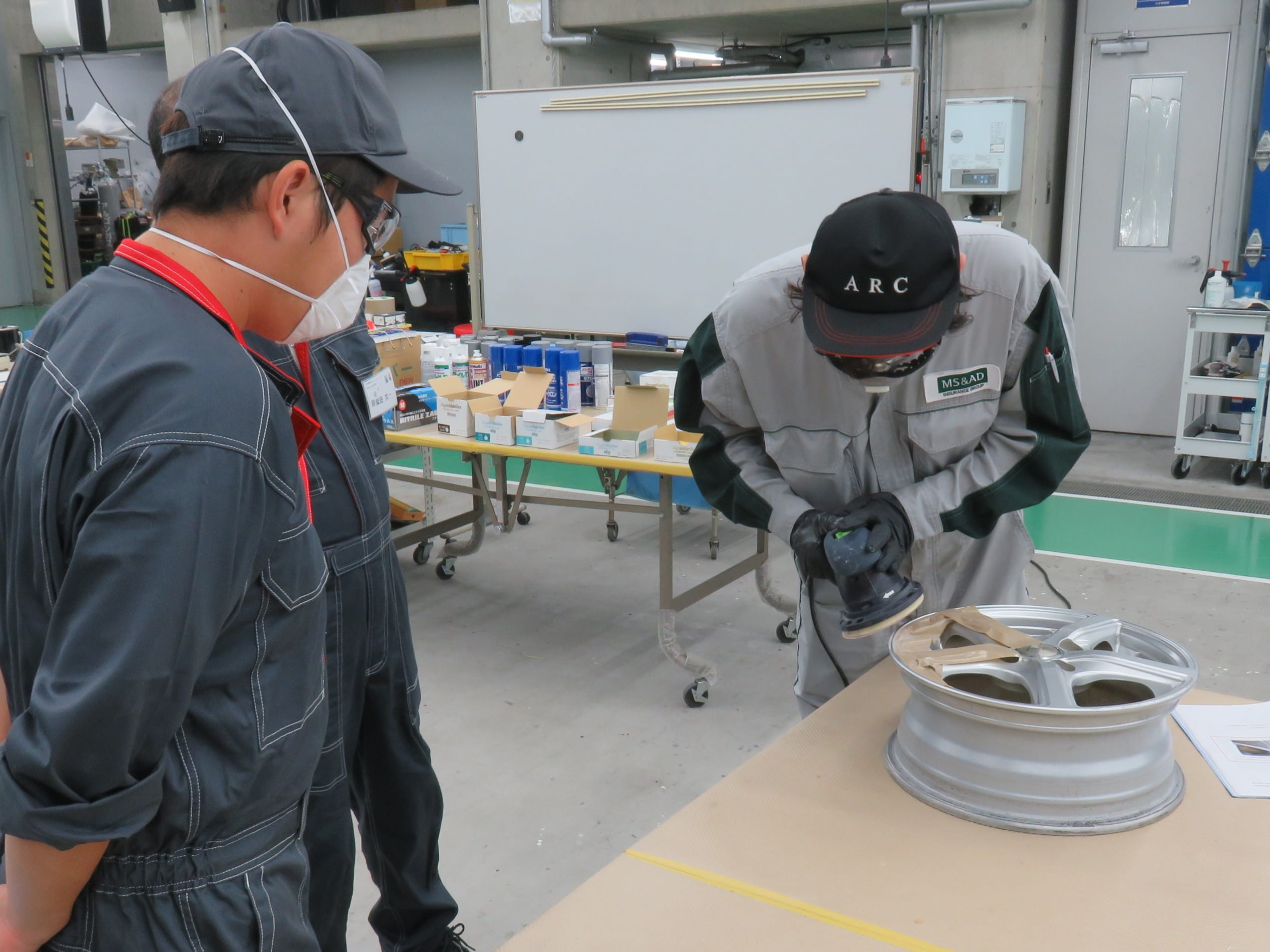 中古⾞商品化セミナー リペアコース